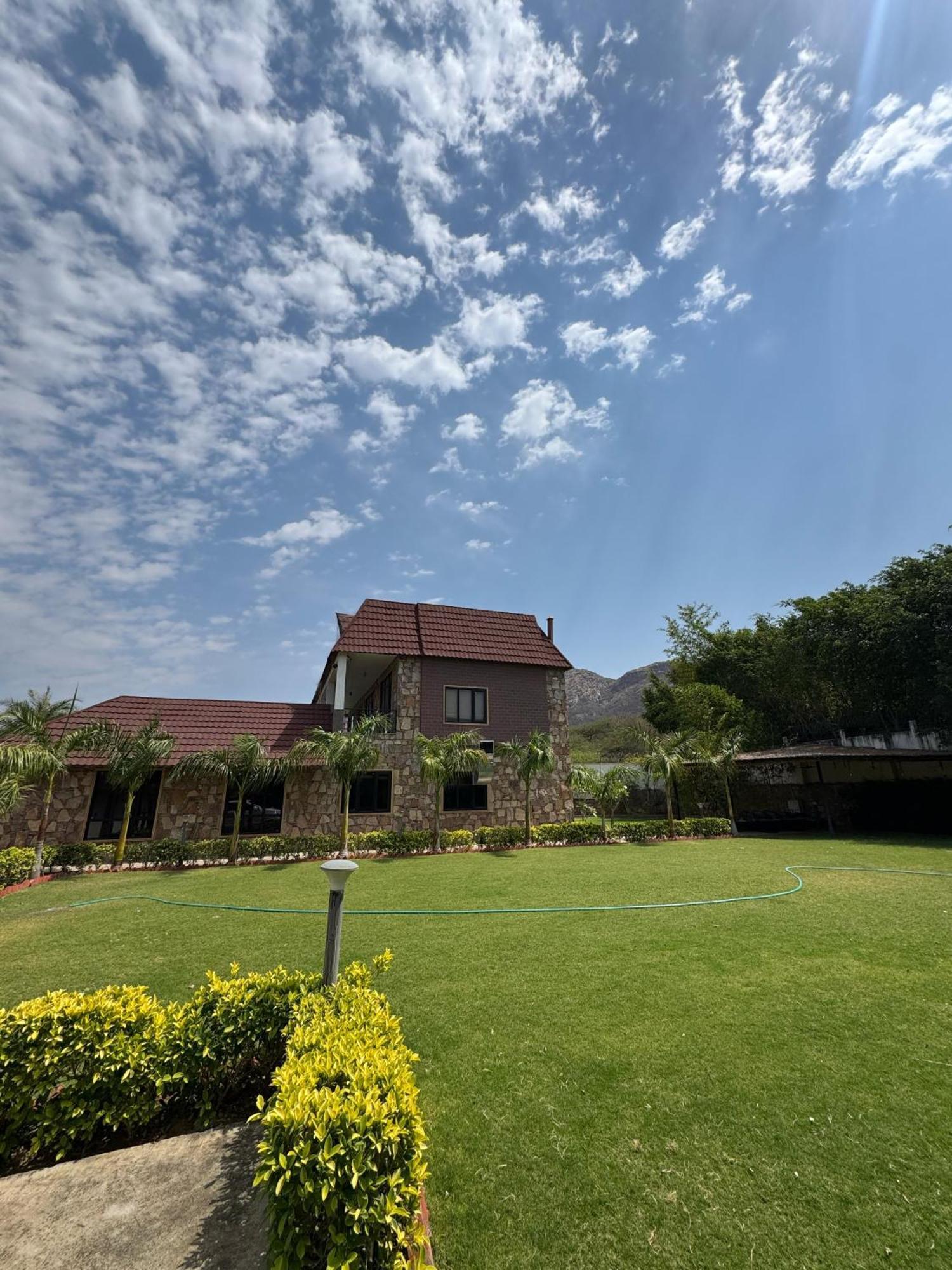 Sukoon Resort Pushkar Extérieur photo